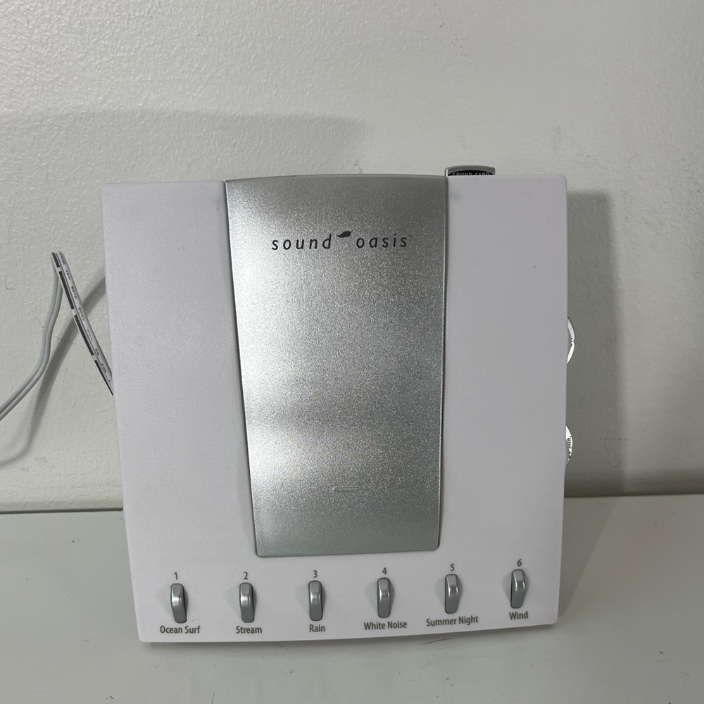 SOUND OASIS Sleep Therapy System 6 Noise Options w/ Power Cable - Model S-550-05 - Picture 3 of 13